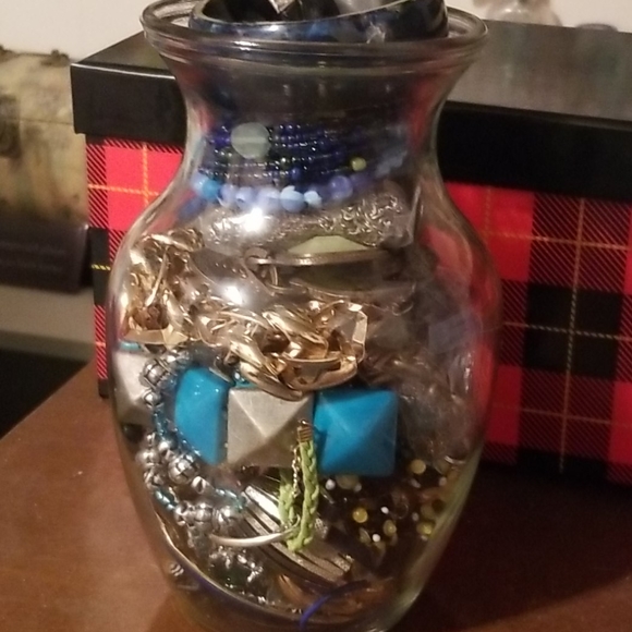 Jewelry - Jar of jewelry #24